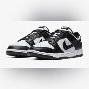 Nike Dunks Panda (black/white) Size M7.5 / W9